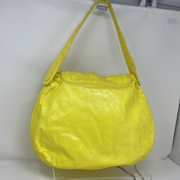 Marc by Marc Jacobs Yellow Patent Leather Turnlock Flap Crossbody Hobo Bag - Picture 6 of 14